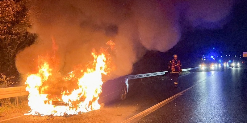 FW-DO: Pkw-Brand auf der Brackeler Straße - Foto: presseportal.de