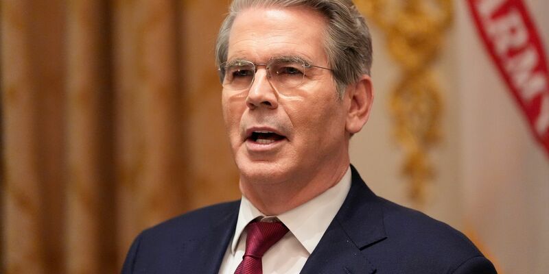 Verkündet schärfe US-Sanktionen gegen Russland: US-Finanzminister Scott Bessent. (Archivbild) - Foto: Alex Brandon/AP/dpa