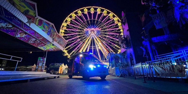 FW-WRN: Wachbereitschaft während der Sim-Jü Kirmes 2025 - Foto: presseportal.de