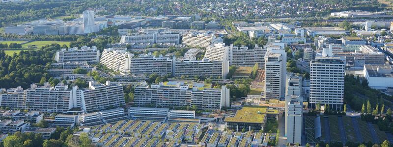 Das Olympische Dorf der Sommerspiele 1972 in München bietet heute viele Wohnungen. (Archivbild) - Foto: Soeren Stache/dpa
