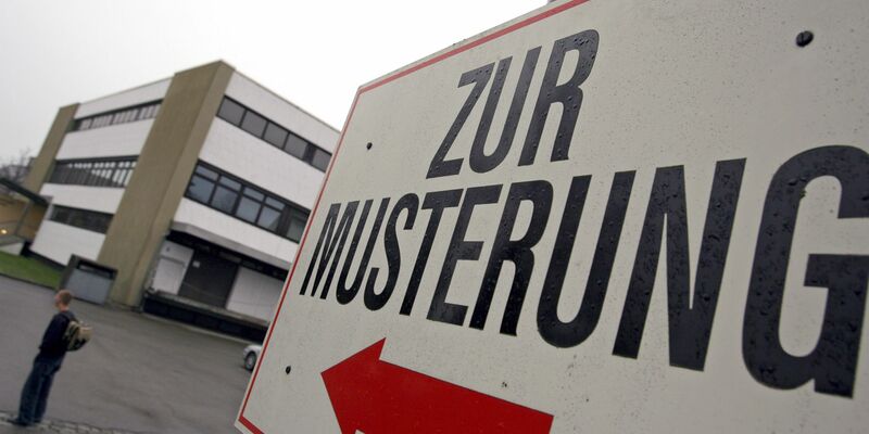 Die Ablehnung des Losverfahrens ist bei Anhängern aller Parteien hoch. (Archivbild) - Foto: picture alliance / dpa
