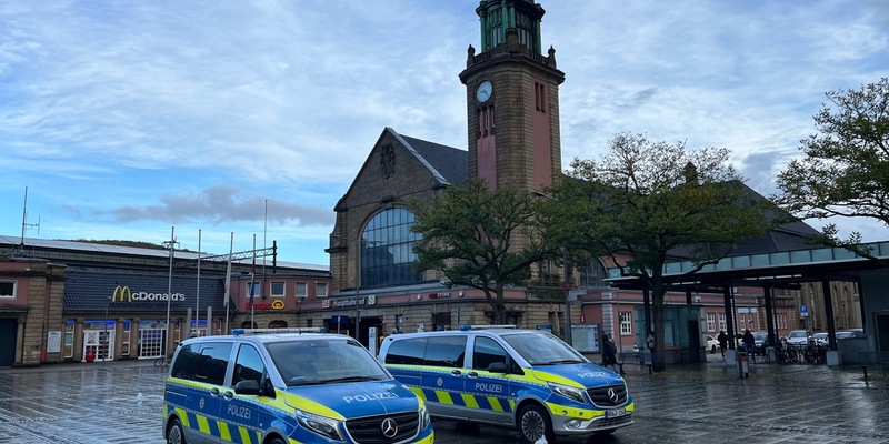 POL-HA: Schwerpunkteinsatz am Hauptbahnhof - Polizeibeamte beobachten Ladendieb beim Weiterverkauf seines Diebesgutes - Foto: presseportal.de