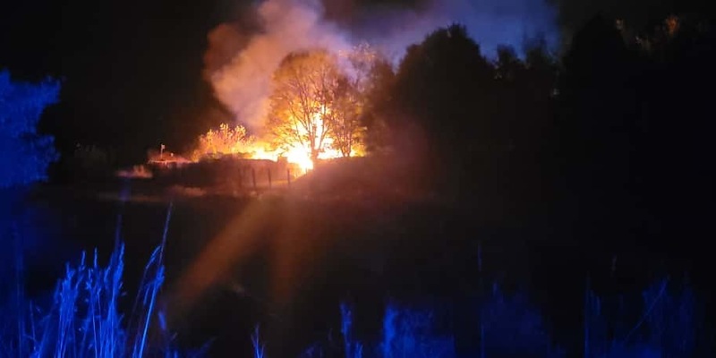 LPI-NDH: Gartenlaube niedergebrannt - Foto: presseportal.de