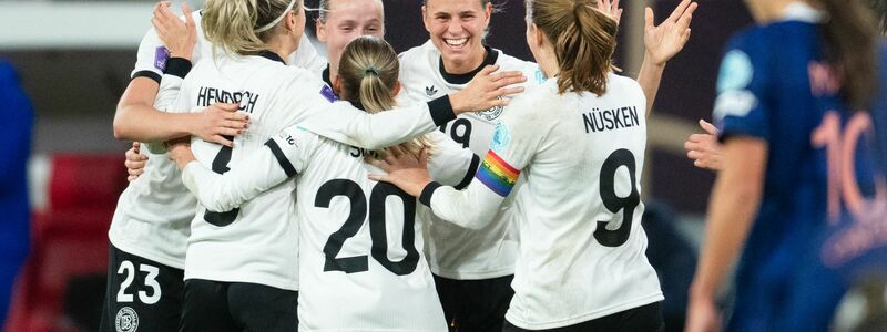 Kapitänin Giulia Gwinn möchte sich mit der deutschen Auswahl für die WM 2027 in Brasilien qualifizieren. (Archivbild) - Foto: Marius Becker/dpa