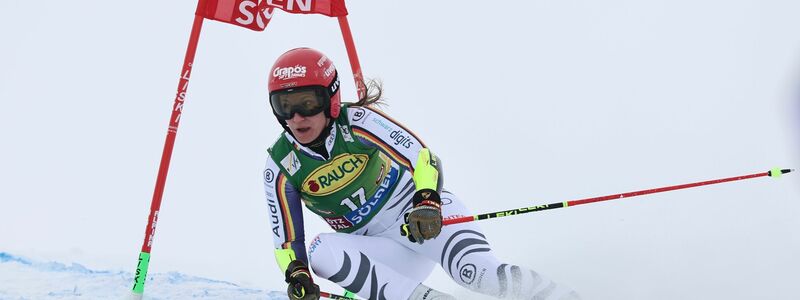 Beste Deutsche beim Alpin-Auftakt in Sölden: Lena Dürr. - Foto: Marco Trovati/AP/dpa