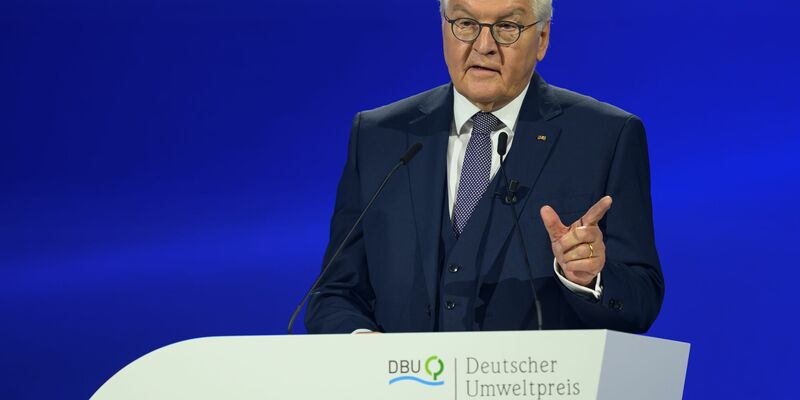 In Chemnitz ist der mit einer halben Million Euro dotierte Deutsche Umweltpreis vergeben worden.  - Foto: Hendrik Schmidt/dpa