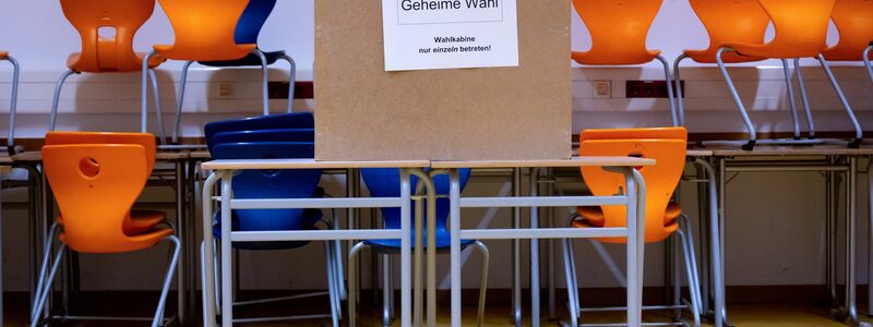 In den Wahllokalen war wenig los. - Foto: Sven Hoppe/dpa