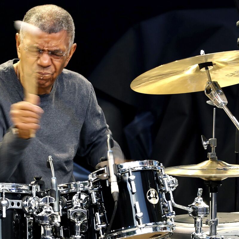 Der US-Schlagzeuger Jack DeJohnette ist gestorben. (Archivfoto) - Foto: Javier Etxezarreta/EFE/dpa