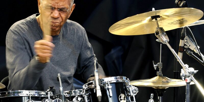 Der US-Schlagzeuger Jack DeJohnette ist tot. (Archivbild) - Foto: Javier Etxezarreta/EFE/dpa