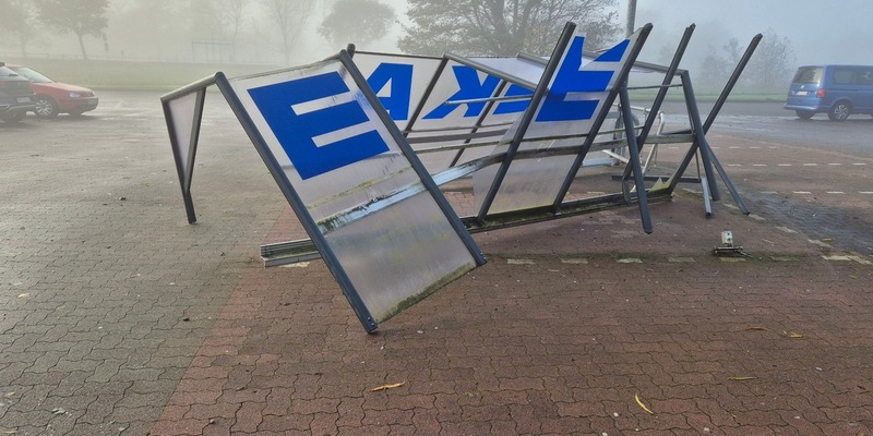 POL-FL: Verkehrsunfall mit Fahrerflucht - Zeugen gesucht! - Foto: presseportal.de