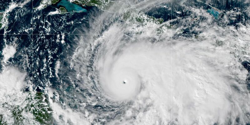 Hurrikan «Melissa» hat Jamaika erreicht. - Foto: Goes-19/Cira/Noaa/Planet Pix via ZUMA Press Wire/dpa