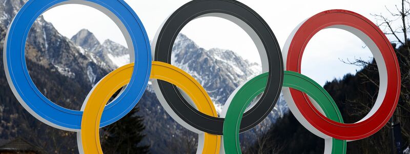 In 100 Tagen beginnen die Olympischen Winterspiele in Italien. - Foto: Alessandro Trovati/AP/dpa