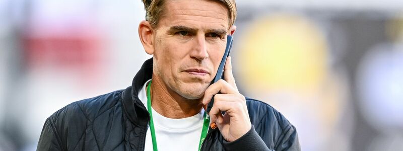 Freut sich über mehrere Optionen für das Bayern-Tor der Zukunft: Sportdirektor Christoph Freund. (Archivfoto) - Foto: Harry Langer/dpa