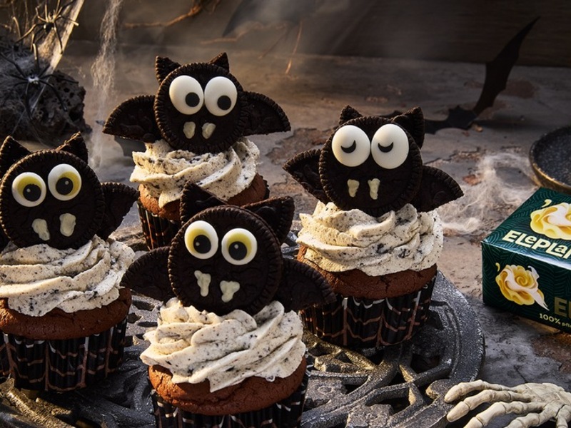 Zum Anbeißen - Vegane Fledermaus-Muffins / Pünktlich zu Halloween bringt Eleplant das passende Rezept - Foto: presseportal.de