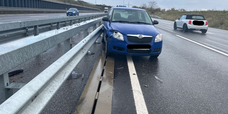 POL-PDLD: B10/AS LD-Nord - Gegen die Mittelleitplanke geschleudert - Foto: presseportal.de