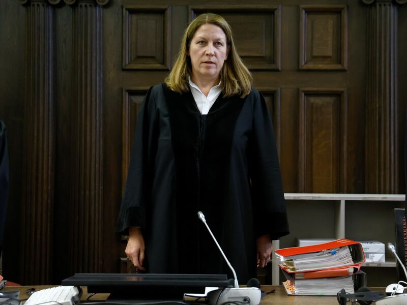 Im Prozess um die Entführung der Block-Kinder hat der Verteidiger eines Mitangeklagten einen Befangenheitsantrag gegen das Gericht gestellt. - Foto: Georg Wendt/dpa POOL/dpa