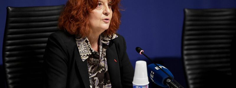 Die Pariser Staatsanwältin Beccuau setzt darauf, die Beute des Louvre-Einbruchs zurückzufinden. - Foto: Stephane De Sakutin/AFP/dpa