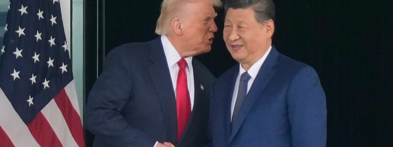 Trump und Xi haben über Öl und Gas gesprochen. - Foto: Mark Schiefelbein/AP/dpa