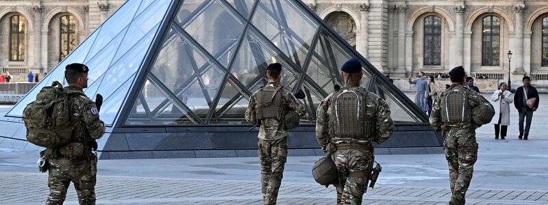 Einer der Festgenommenen wird verdächtigt, Teil des Einbruchskommandos gewesen zu sein. - Foto: Emma Da Silva/AP/dpa