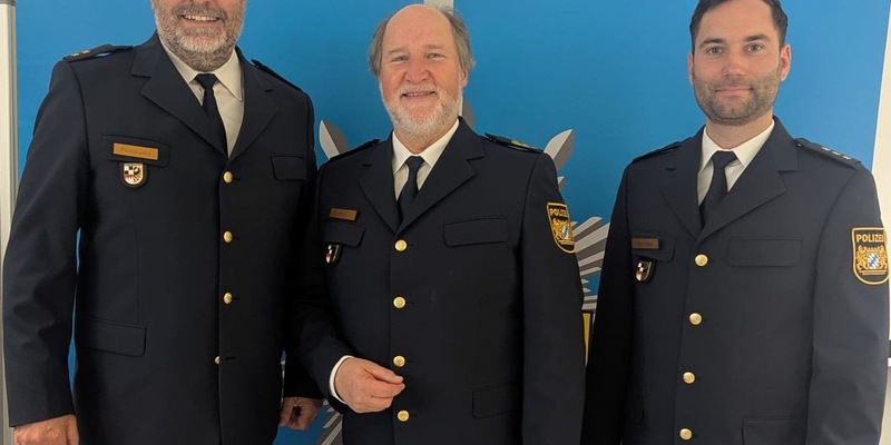 POL-MFR: (1022) Amtswechsel bei der Polizeiinspektion Lauf an der Pegnitz - Foto: presseportal.de