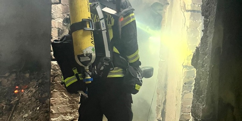 FW-Schermbeck: Starke Verrauchung in einem leerstehenden Gebäude - Foto: presseportal.de