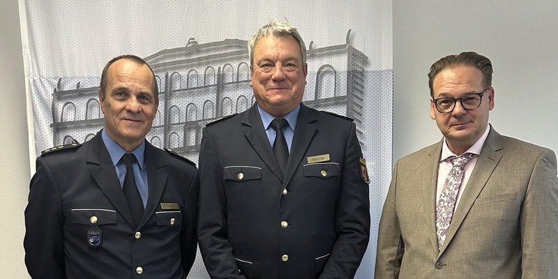 POL-PPWP: Amtswechsel an der Spitze der Polizeidirektion Pirmasens - Foto: presseportal.de