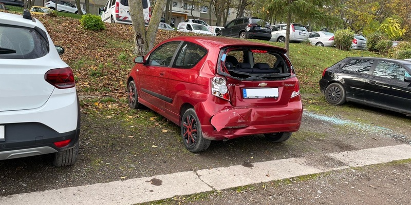 LPI-EF: Missglückte Parkmanöver - Foto: presseportal.de