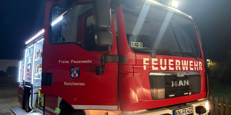 FW Reichenau: Wasser aus Keller gepumpt, 31.10.2025, Reichenau-Waldsiedlung - Foto: presseportal.de