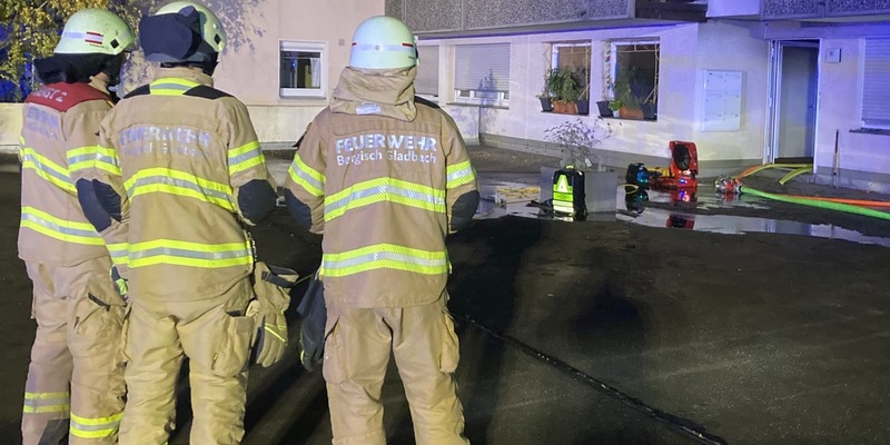 FW-GL: Mehrere Schwerverletzte bei Einsätzen der Feuerwehr Bergisch Gladbach in der Halloween-Nacht - Foto: presseportal.de
