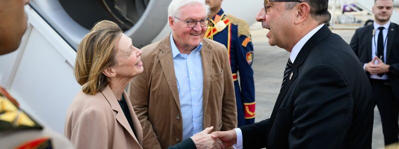 Auch Bundespräsident Frank-Walter Steinmeier kam zur Eröffnung des Museums. - Foto: Bernd von Jutrczenka/dpa