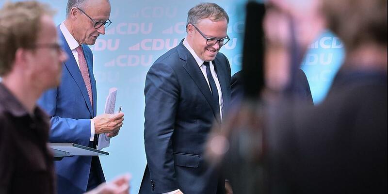 Friedrich Merz und Mario Voigt (Archiv) - Foto: über dts Nachrichtenagentur