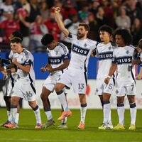 Jubelten im Elfmeterschießen: Thomas Müller und die Vancouver Whitecaps. - Foto: LM Otero/AP/dpa
