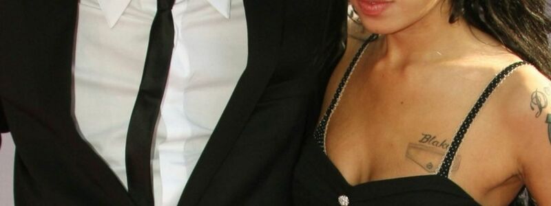 Amy Winehouse und ihr Ehemann Blake Fielder-Civil im Jahr 2017.  - Foto: Hubert Boesl/dpa