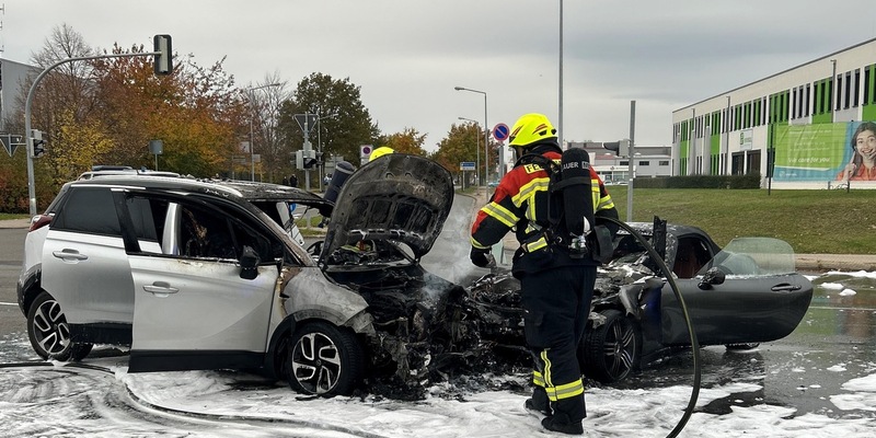 LPI-EF: Verkehrsunfall führt zu Brand - Foto: presseportal.de