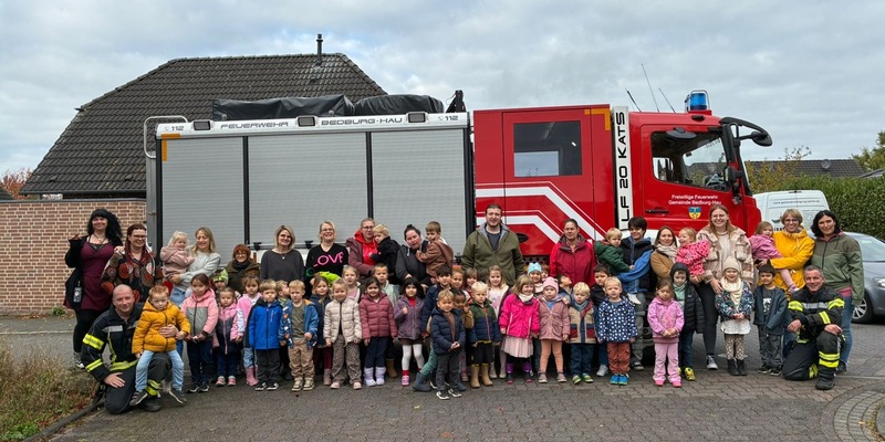 FW-KLE: Vorbeugender Brandschutz im Fokus: Freiwillige Feuerwehr Bedburg-Hau übt Evakuierung in Kita Lebensbaum - Foto: presseportal.de