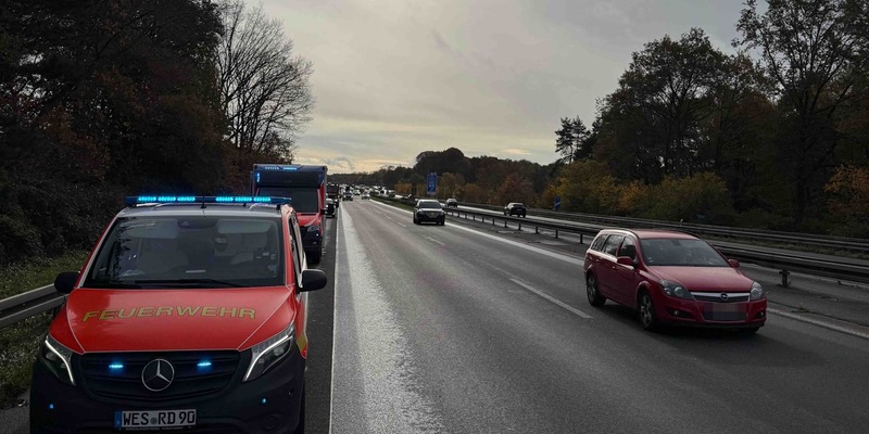 FW Hünxe: Verkehrsunfall auf der BAB 3 - eine verletzte Person - Foto: presseportal.de
