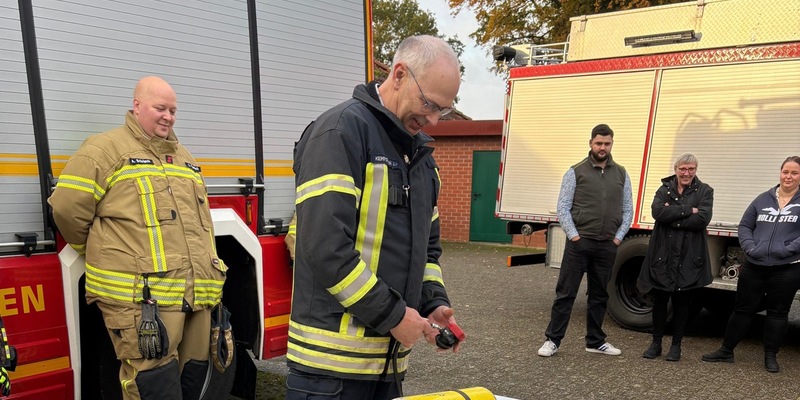 FW-OLL: Ein besonderer Sonntagmorgen bei der Feuerwehr Großenkneten - Foto: presseportal.de