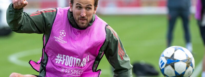 Was lässt sich Bayern-Coach Vincent Kompany gegen die beste Mannschaft Europas einfallen? - Foto: Peter Kneffel/dpa