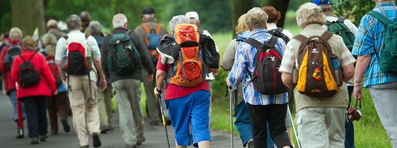 Bei körperlich aktiven Menschen mit präklinischem - also noch symptomlosem - Alzheimer wurde ein geringerer kognitiver Abbau als bei körperlich inaktiven erfasst. (Symbolbild) - Foto: Patrick Pleul/dpa-Zentralbild/dpa