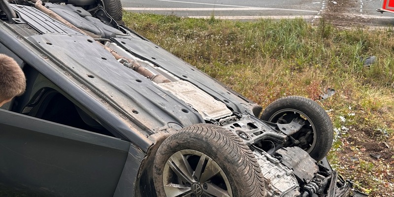 POL-HI: Flucht vor Polizei endet in einem Verkehrsunfall - Foto: presseportal.de