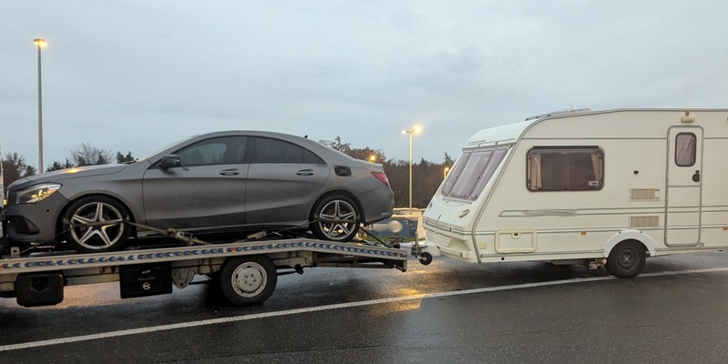 HZA-N: Von Ost nach West und umgekehrt: Zoll stoppt Autoschmuggel - Foto: Zoll, presseportal.de