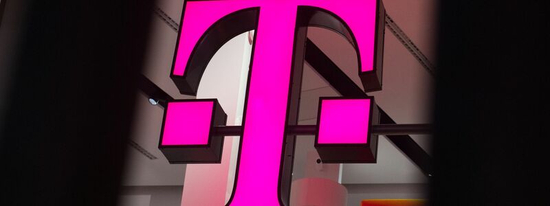 Die Telekom baut in Zusammenarbeit mit Nvidia ein großes KI-Rechenzentrum in München auf. - Foto: Rainer Jensen/dpa/dpa-tmn