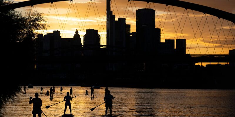 Frankfurt ist von einem Reisemagazin zu einem der «Best Places to Go» gekürt worden. (Archivbild) - Foto: Boris Roessler/dpa