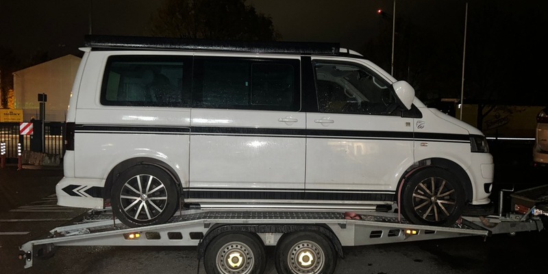 HZA-HN: Camper Van vorschriftswidrig eingeführt - Foto: presseportal.de