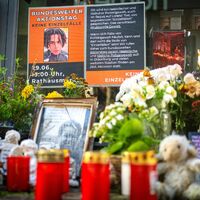 Nach Lorenz' Tod gingen bundesweit Tausende Menschen auf die Straße, um gegen Polizeigewalt zu demonstrieren. (Archivbild) - Foto: Sina Schuldt/dpa