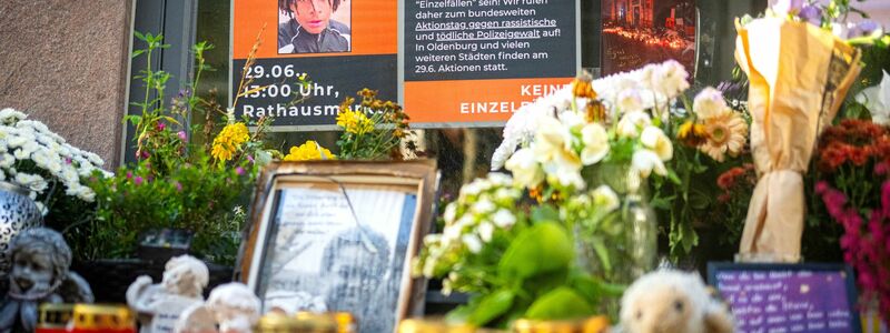 Die Ermittlungen nach den tödlichen Schüssen in Oldenburg sind beendet - Trauer, Anteilnahme und Fragen bleiben. - Foto: Sina Schuldt/dpa