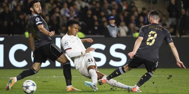 Estevao brachte Chelsea gegen Karabach Agdam nach 16 Minuten in Führung. - Foto: -/AP/dpa