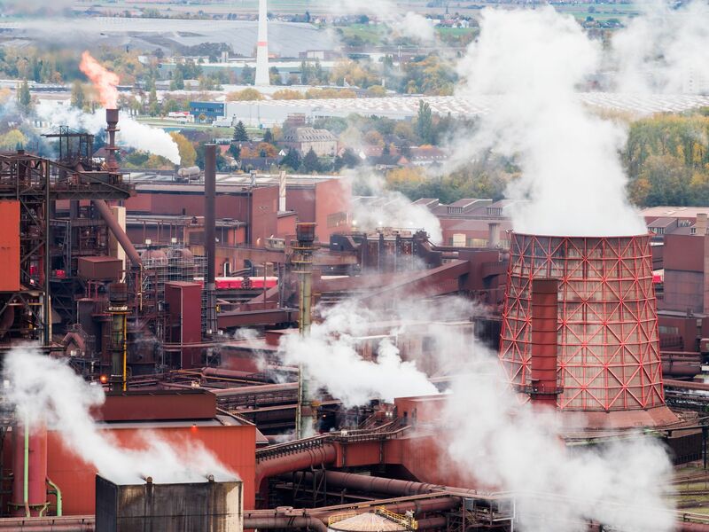 Bei einem «Stahlgipfel» im Bundeskanzleramt wollen Politik und Wirtschaft über die Zukunft der deutschen Stahlindustrie sprechen. (Archivbild) - Foto: Julian Stratenschulte/dpa
