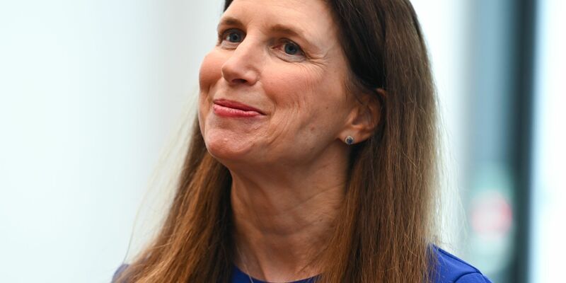 Commerzbank-Chefin Bettina Orlopp ist eine von nur vier Frauen an der Spitze eines Dax-Konzerns. (Archivbild) - Foto: Arne Dedert/dpa