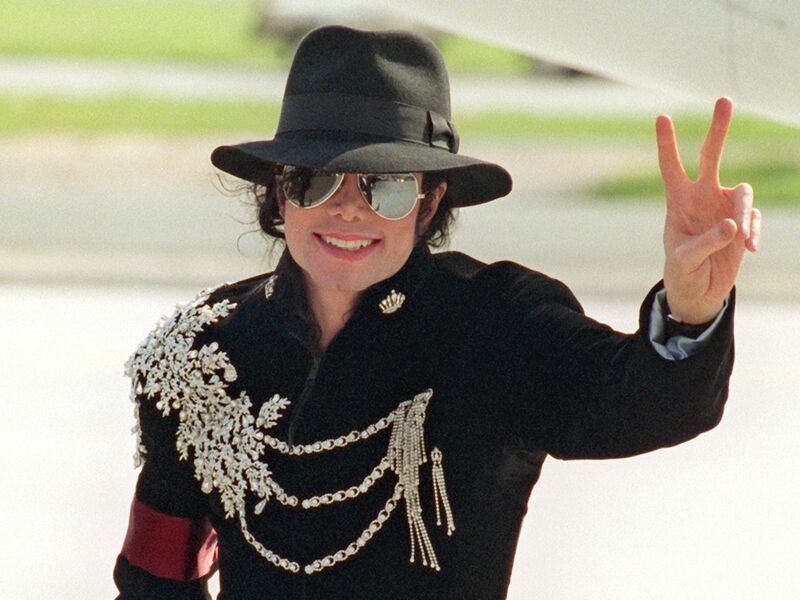 Der kurze Teaser zeigt ikonische Momente der Karriere des «King of Pop». - Foto: Kay Nietfeld/dpa